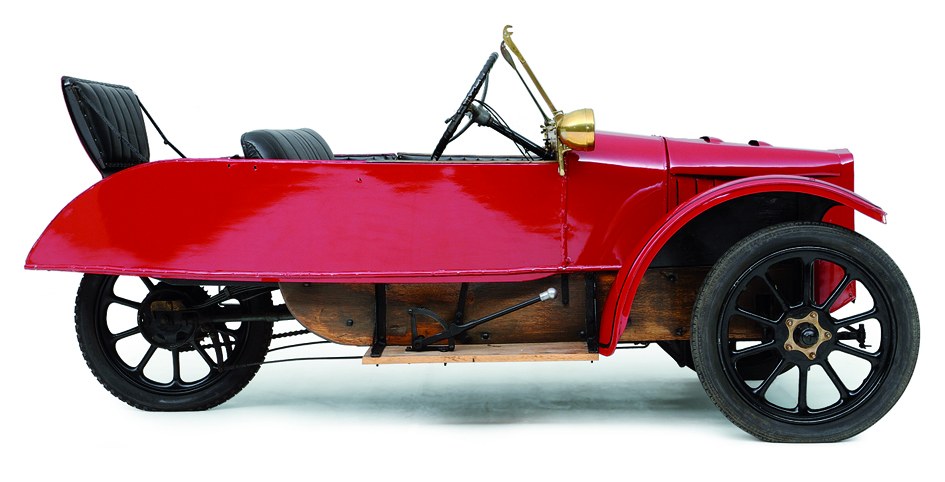 LSD Family Model 1923. This car is on display at the  Louwman Museum in the Netherlands.